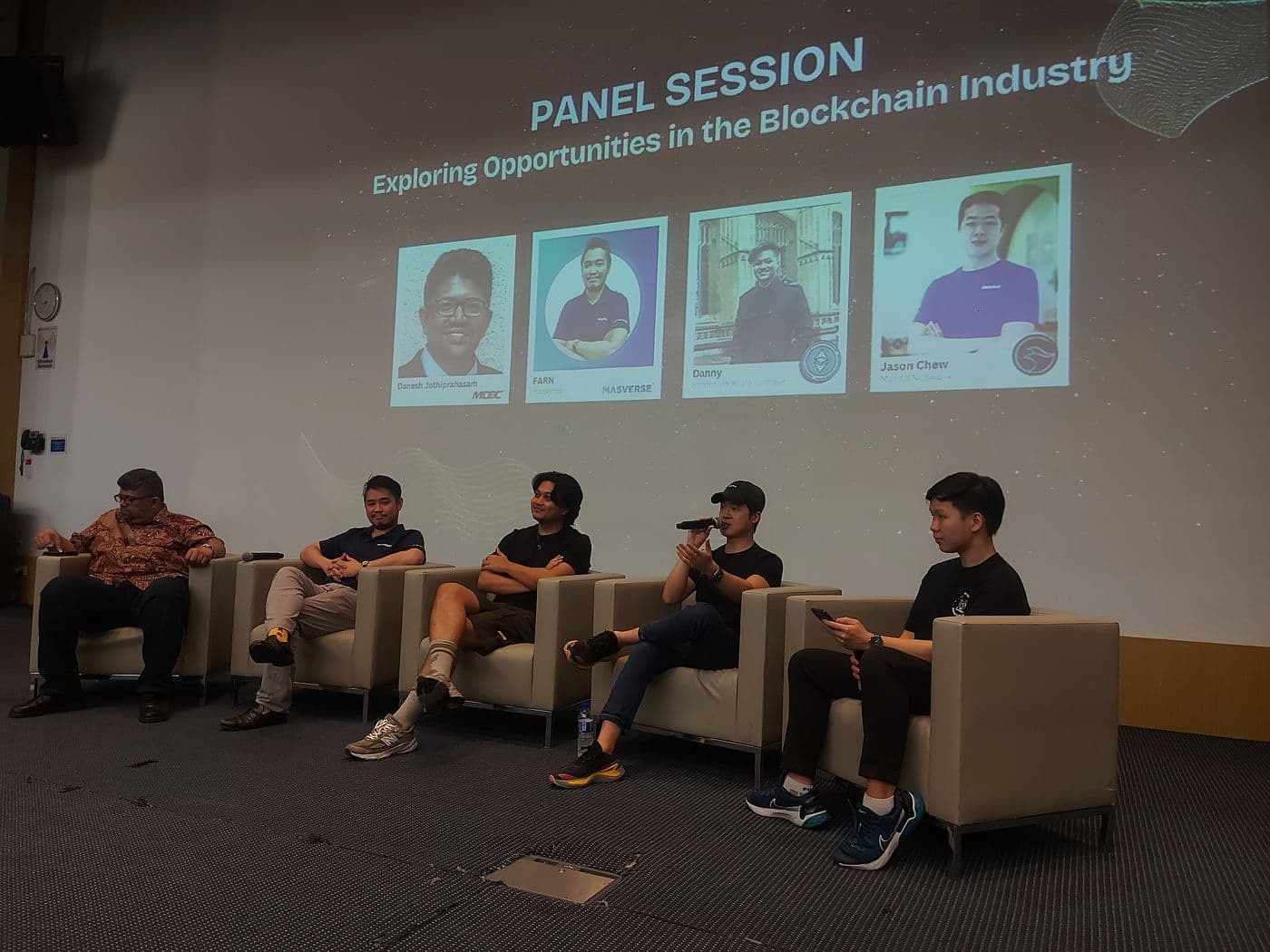 Panel